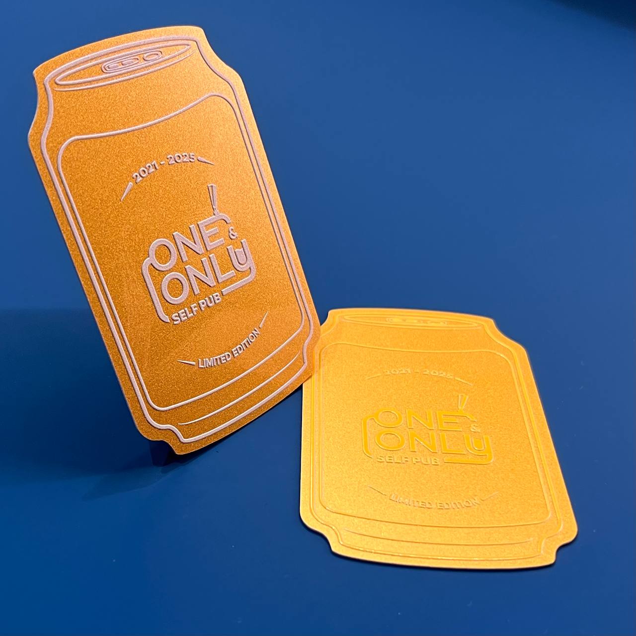 Пластиковая карта не обычной формы Золотая карта клиента необычной формы для пивного бара